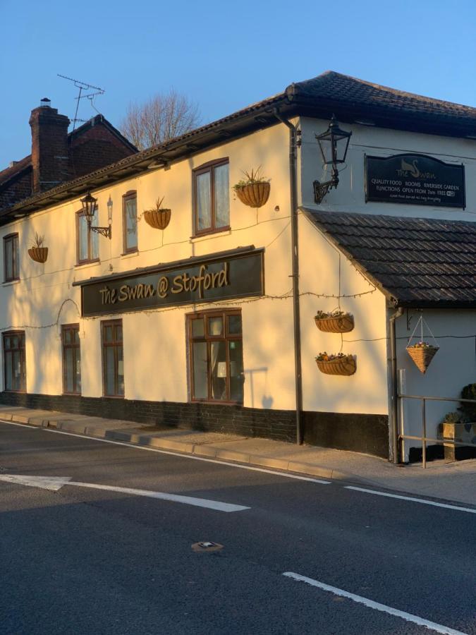 The Swan Inn Salisbury Wilton  Ngoại thất bức ảnh